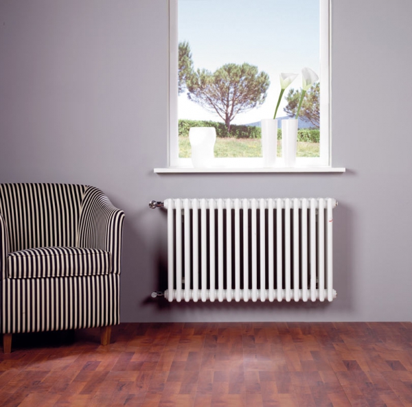 �������� Zehnder Charleston CH 3057/32 1270  RAL 9016