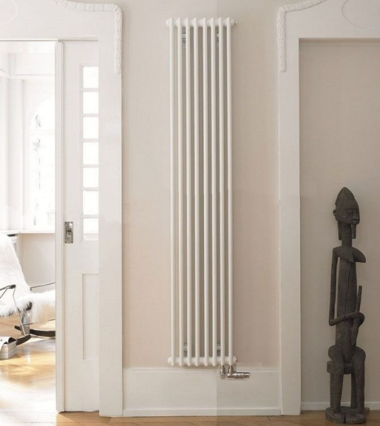 �������� Zehnder Charleston Completto CH 2180/12 V001  RAL 9016
