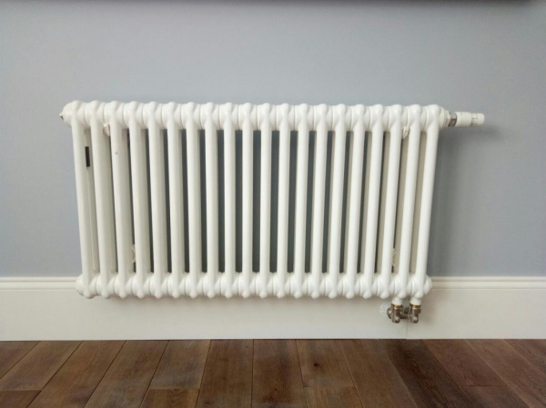 �������� Zehnder Charleston Completto CH 2050/26 V001  RAL 9016